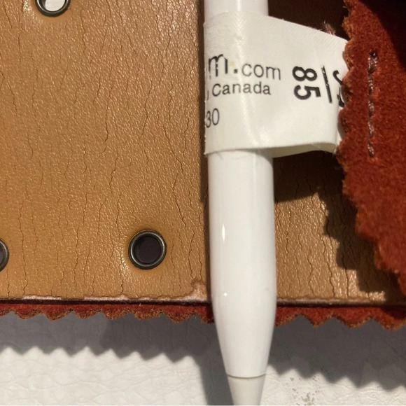 ACCESSORIUM Sz 34/85 Suede  Pumpkin Colourway Made In Canada Belt - Picture 10 of 10